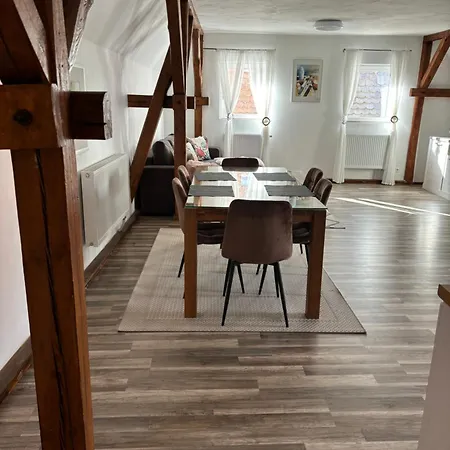 Oliveira Apartment *